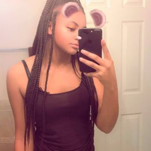 Meet your Posher, Rayonna